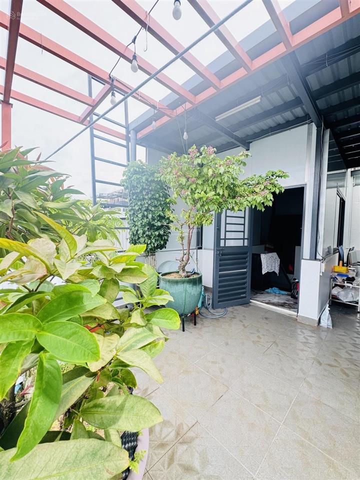 Bán nhà dạ nam quận 8, 39m2, 5 tầng, hẻm thông.