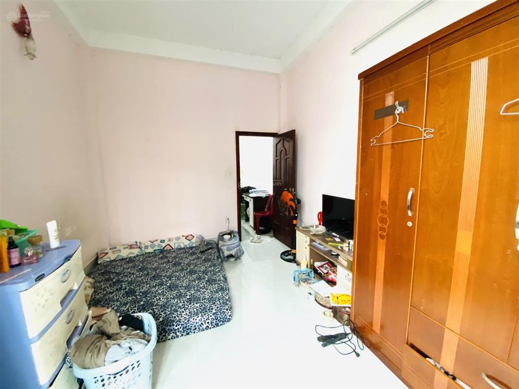 Bán nhà hxh hẻm xe hơi âu dương lân quận 8, 67m2, 4 tầng, hẻm thông, không quy hoạch.