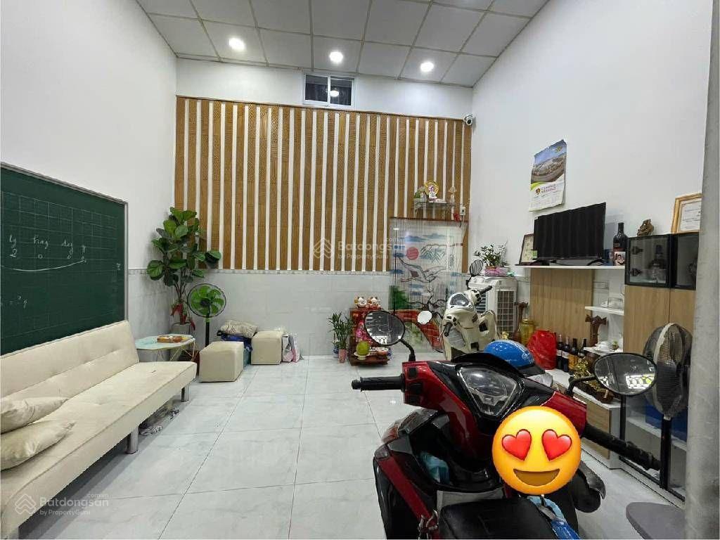 Bán gấp nhà 3pn, 2wc, 60m2, giá 6,6 tỷ tại phường 8, gò vấp, hcm