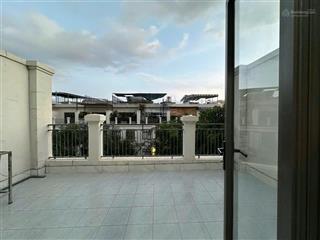 Cho thuê căn hộ mini ban công tách bếp sân riêng full nội thất nội khu dân cư lakeview