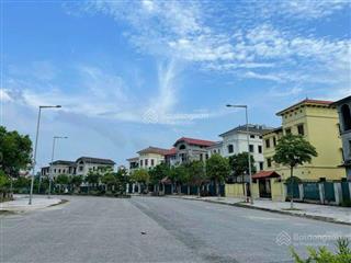 Lô góc 3 mặt đường, vị trí kim cương mặt sau là đường liên khu 8 khu đô thị sudico nam an khánh