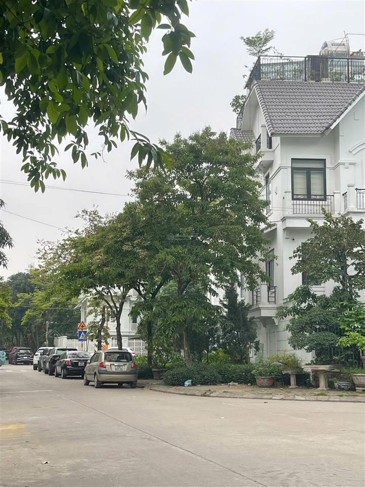 Liền kề khu a  diện tích 120 m². hoàn thiện vip nhất dự án mới tinh 100% chỉ xách vali về ngủ