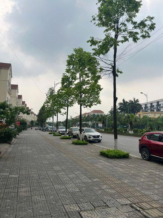 Bán căn góc 3 mặt đường nhà sudico nam an khánh, vị trí cực hiếm. nhà vườn nam an khánh ô góc tt15