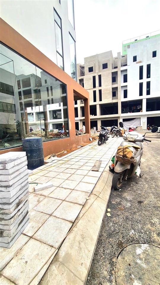 Liền kề 61 lạc trung sống giữa trung tâm chỉ 1 căn ngoại giao giá tốt nhất dự án căn 80,7m²
