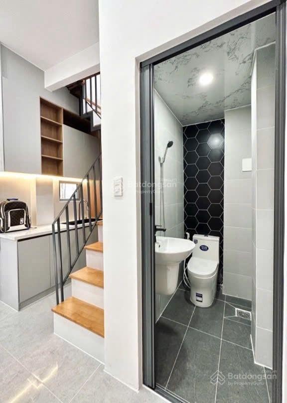 Hàng hiếm phú nhuận gần mặt tiền phan đăng lưu chỉ 3.xt