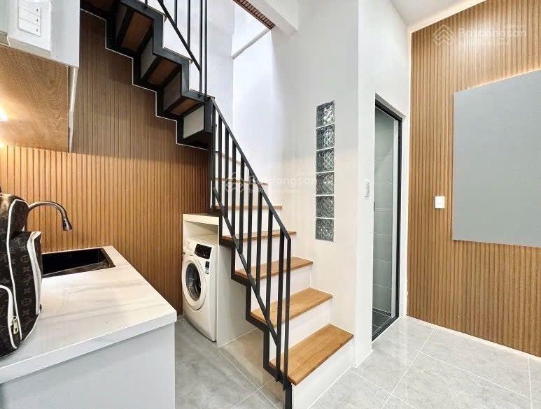 Hàng hiếm phú nhuận gần mặt tiền phan đăng lưu chỉ 3.xt