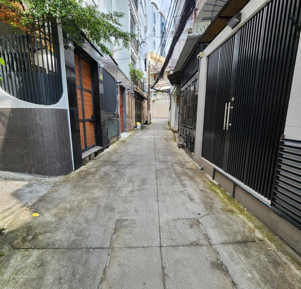 Chdv 7 tầng dòng tiền hơn 1 tỷ/năm phan xích long, phú nhuận  130m2 (5.6x23)  hẻm xe hơi thông