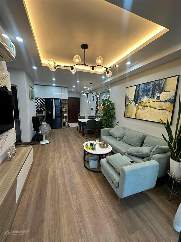 Chính chủ cần bán 67 m2 giá tốt intracom riverside, giá cạnh tranh