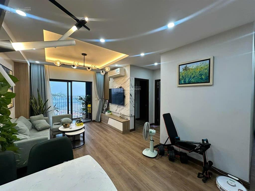 Chính chủ cần bán 67 m2 giá tốt intracom riverside, giá cạnh tranh