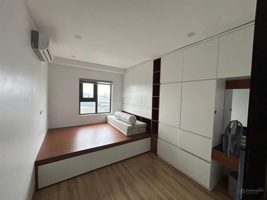 Chính chủ cần bán 67 m2 giá tốt intracom riverside, giá cạnh tranh
