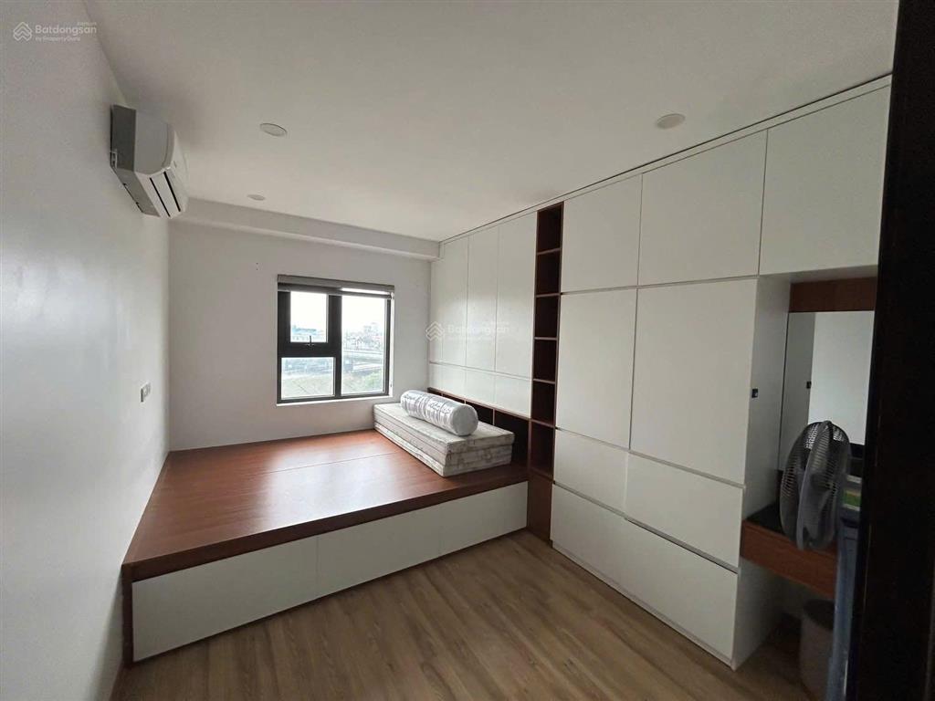 Chính chủ cần bán căn hộ 2 phòng ngủ 1 wc, giá 3,090 tỷ, tầng cao view nội khu