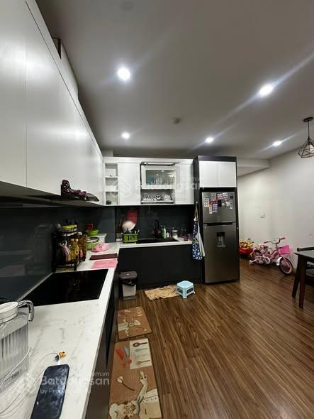 Chính chủ cần bán căn hộ 76m2 giá 4,7 tỷ tại intracom riverside view cầu nhật tân giá tốt căn góc