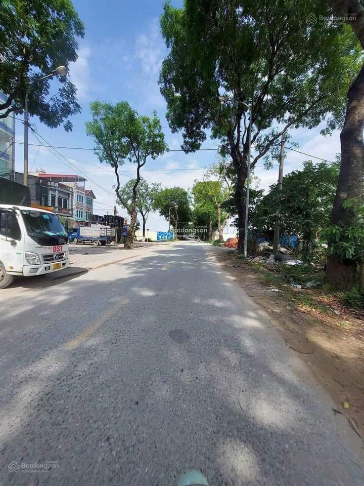 Cho thuê 800m2 đất cách cầu nhật tân 1,5km xe công vào tận đất phù hợp kinh doanh ít ồn ào