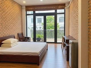 Apartment renting 1pn center nha trang 6.5 tr full furniture
