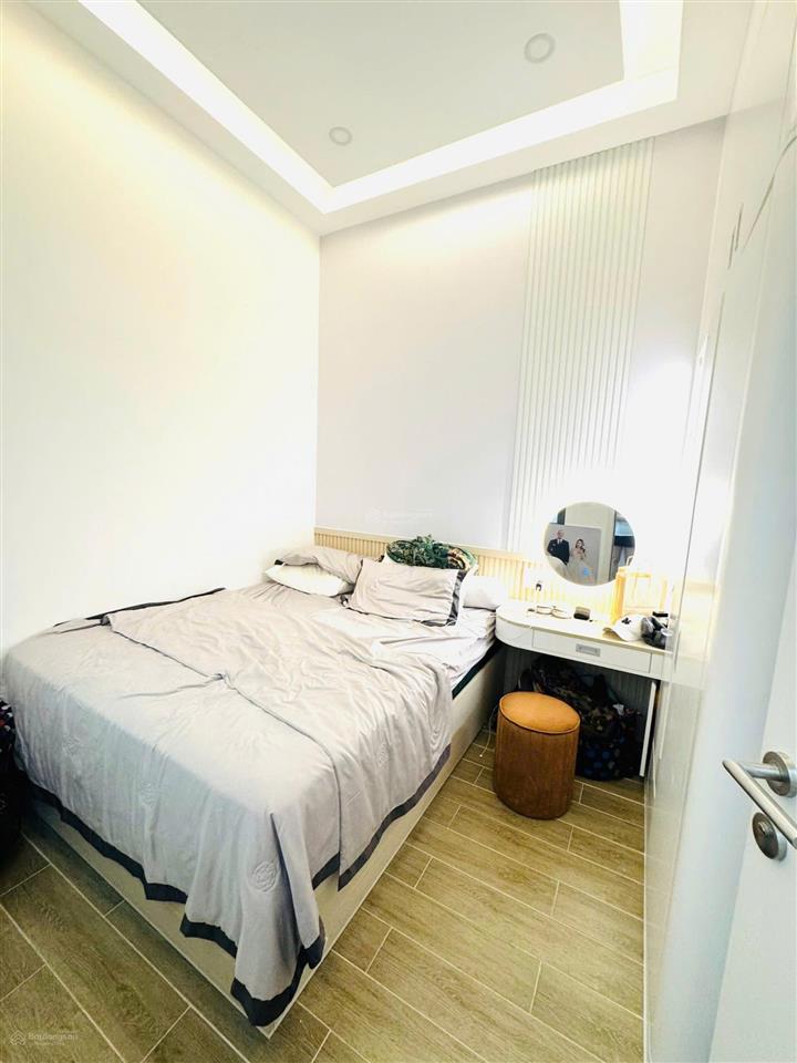Cho thuê nhà 3 tầng tt bắc nha trang