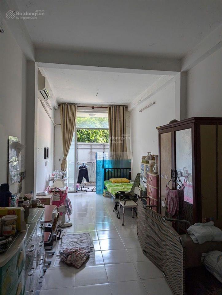 Bán gấp mặt tiền lê thị riêng q1, 4 tầng, 41 m2, đang cho thuê 30tr, chỉ 22 tỷ tl.