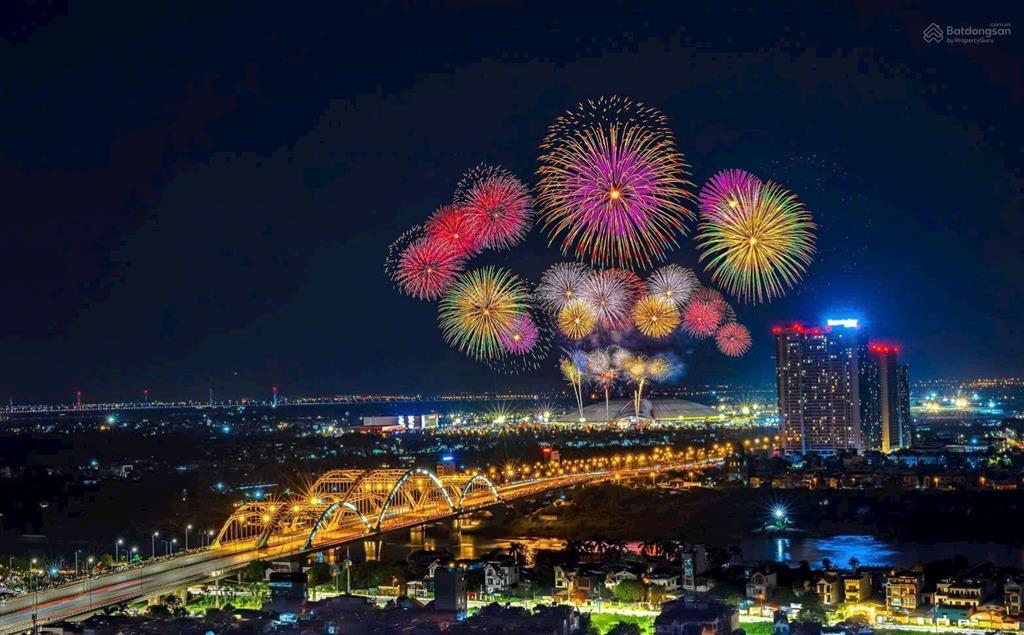 Chỉ 4,1 tỷ nhận ngay căn hộ 68m thông thủy, full nội thất, nhà sạch thoáng đẹp, view triển lãm.