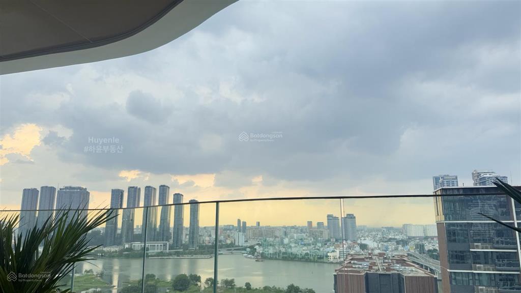 Bán gấp  2pn lớn zeit river  view sông chỉ 19tỷ không có giá thấp hơn