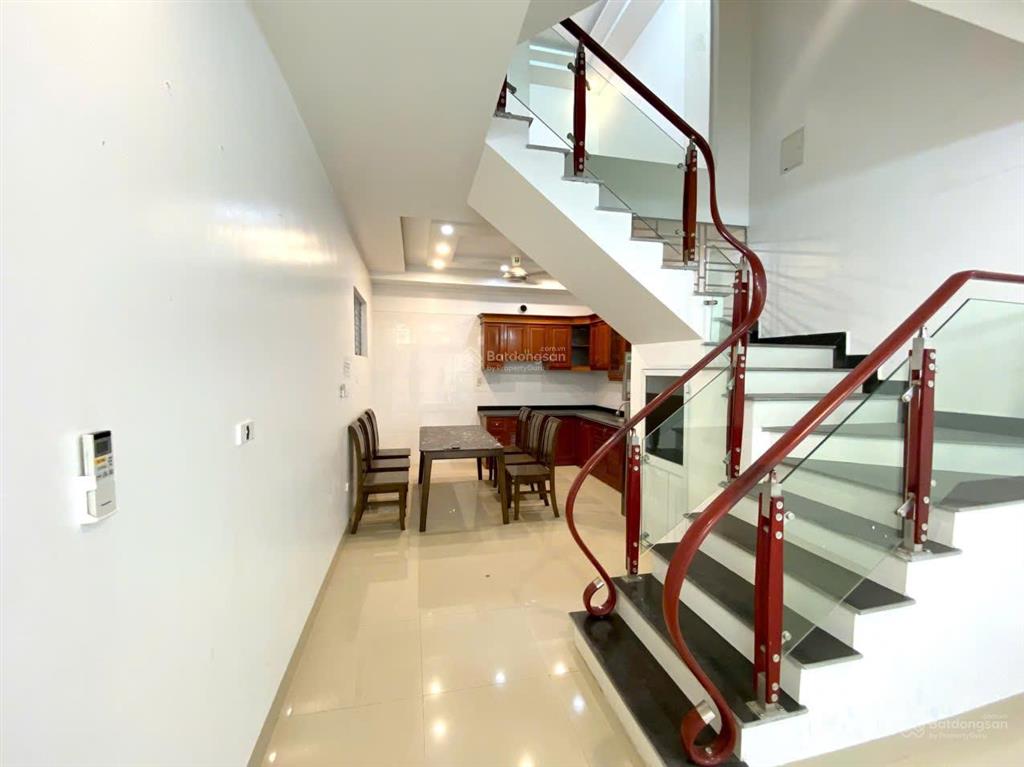 Bán căn góc nhà phố 67 kiều sơn  193 văn cao đi vào 300m, hải phòng, giá ưu đãi 4,65 tỷ, 44m2