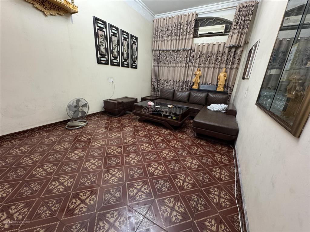Bán nhà mặt phố tại lê thánh tông, 3,5 tỷ, 54,3 m2, view đẹp