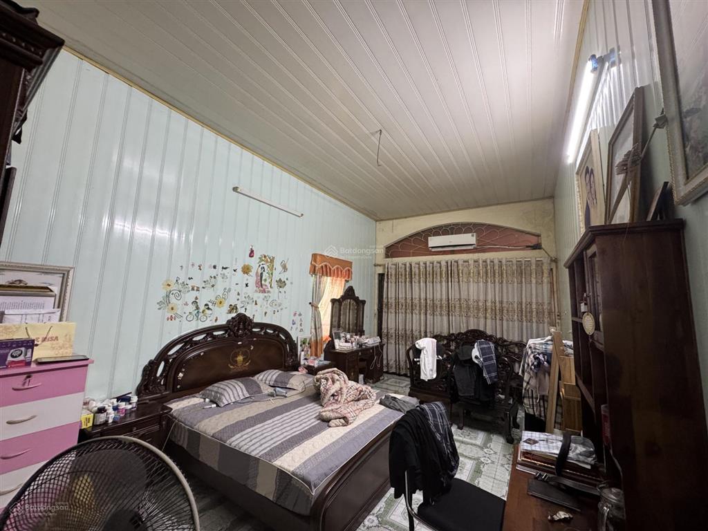 Bán nhà mặt phố tại lê thánh tông, 3,5 tỷ, 54,3 m2, view đẹp