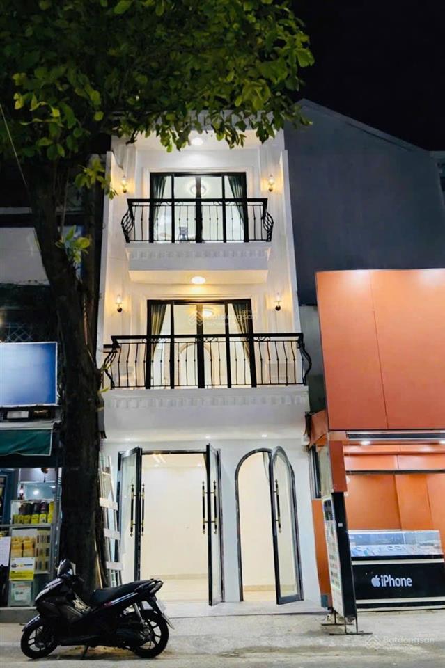 Nhà bán mặt tiền 3,6x3,6m 2 lầu đúc (2pn 3wc) vỉa hè 2m mt văn cao, tân phú