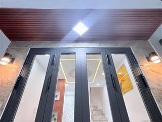 Nhà 3x5m 2lầu đúc (2pn 3wc) hẻm 3m. luỹ bán bích. tân phú