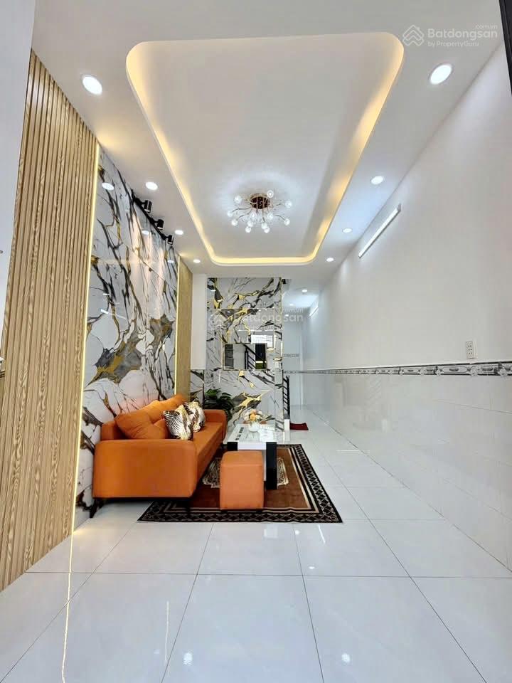 Nhà đẹp 3,01x10m 1lầu đúc (2pn 2wc) hẻm 4m. chiến lược giáp tân hoà đông. bình tân