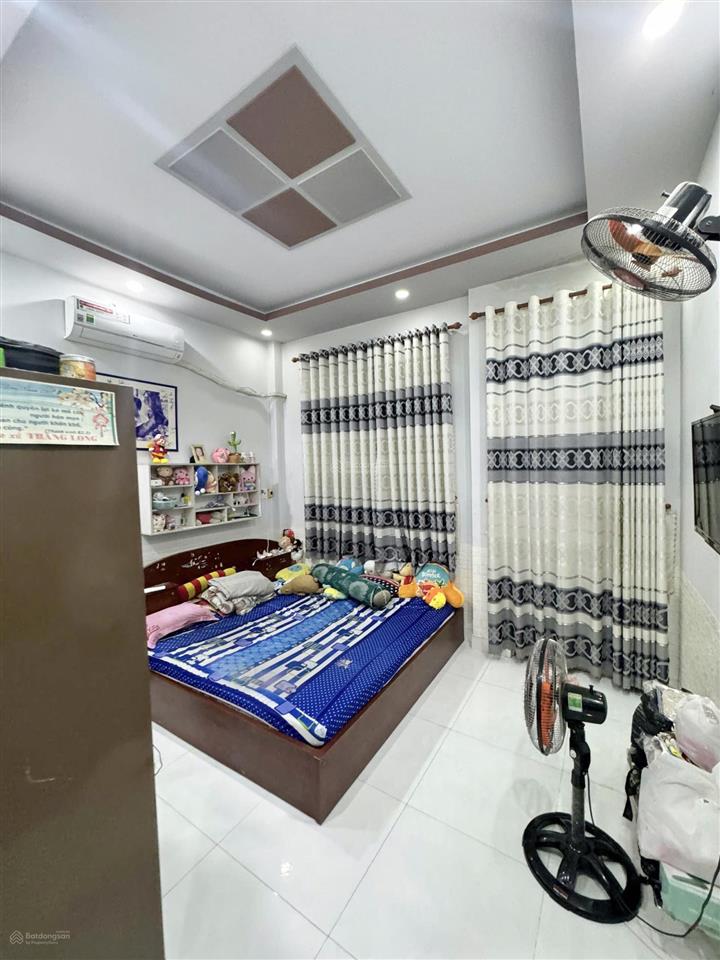 Nhà đúc kiên cố 4x9m 1lầu (2pn 2wc) hẻm 4m thông. 1/ đường số 14a. bình tân giáp tân phú