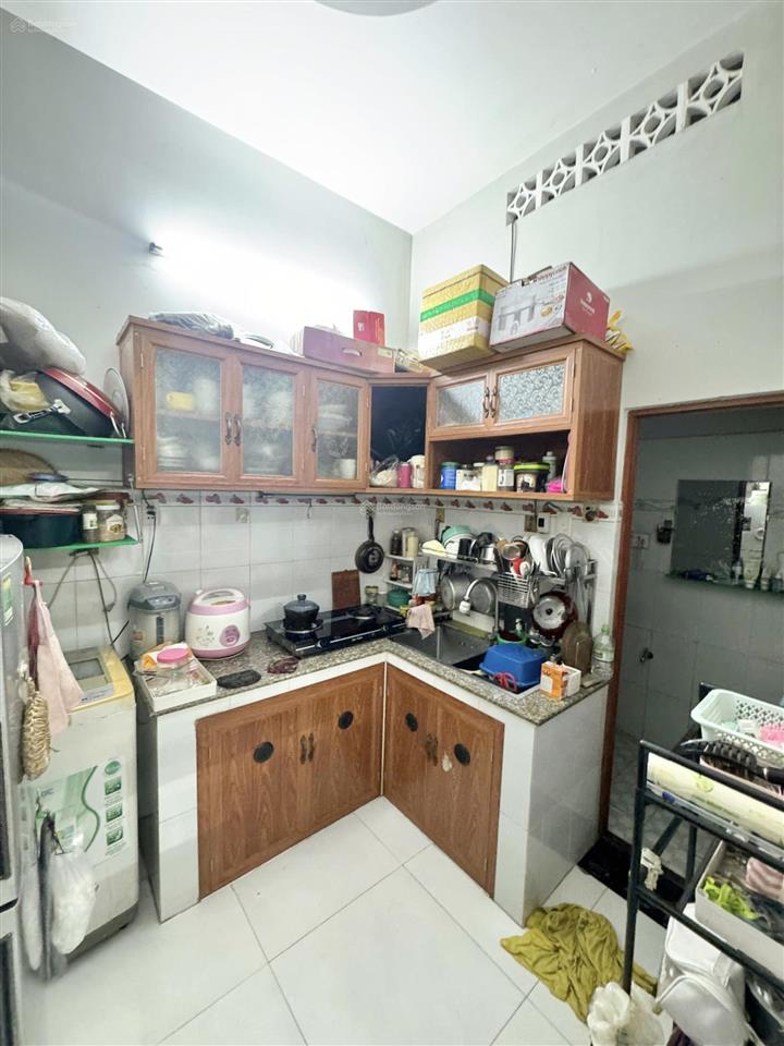 Nhà đúc kiên cố 4x9m 1lầu (2pn 2wc) hẻm 4m thông. 1/ đường số 14a. bình tân giáp tân phú