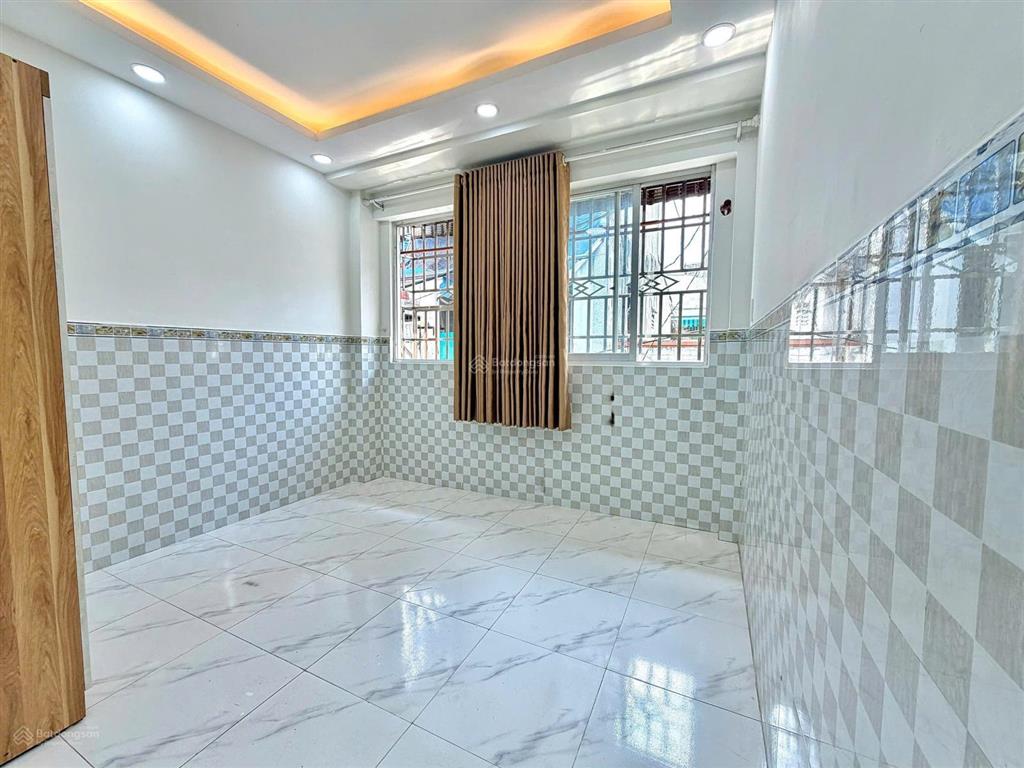Nhà mới 3,4x6m 1 lầu đúc (1pn 2wc) hẻm 4m. đường 26/3. bình tân gần aeon