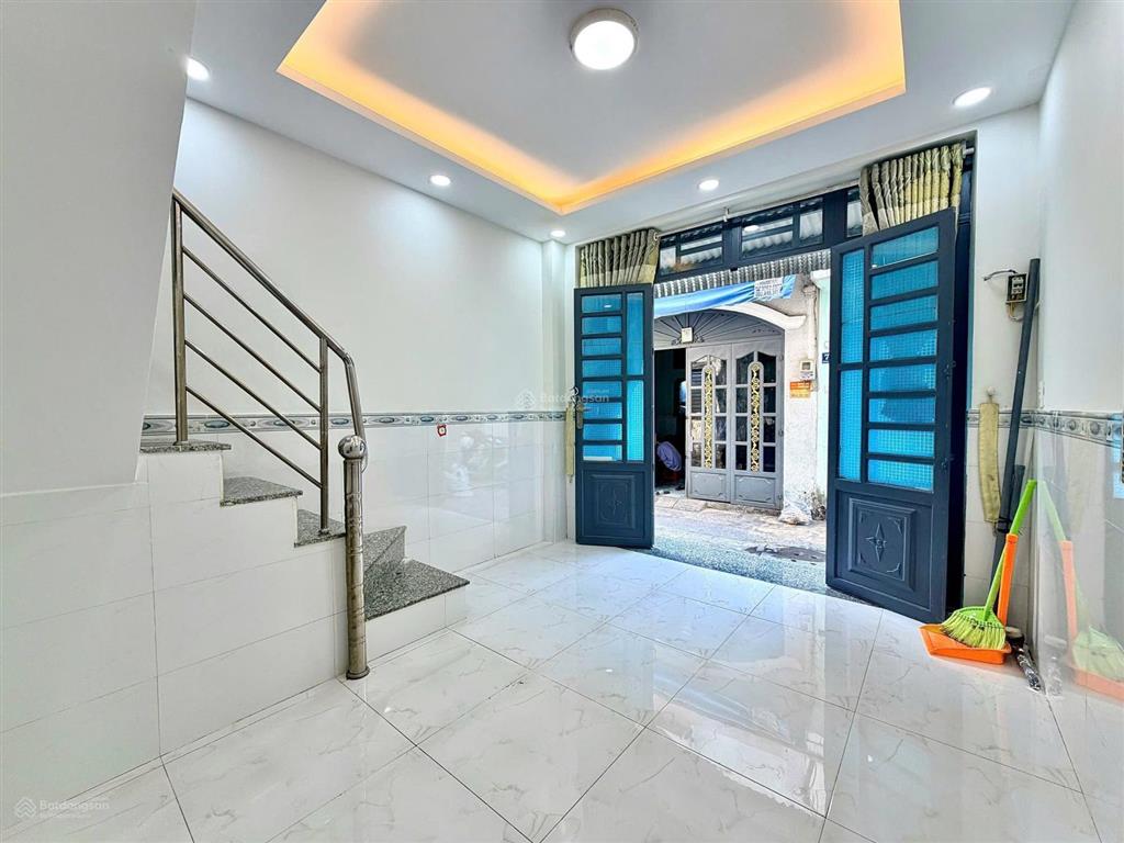 Nhà mới 3,4x6m 1 lầu đúc (1pn 2wc) hẻm 4m. đường 26/3. bình tân gần aeon