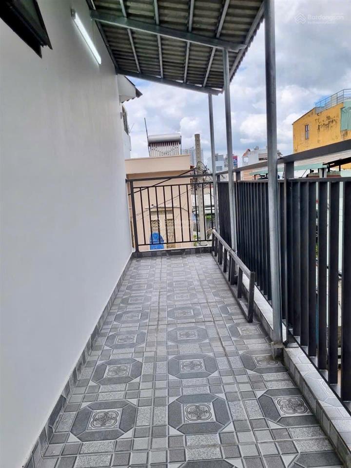 Bán nhà góc 4x12m 2lầu đúc (4pn 3wc) hẻm 6m thông. hương lộ 2. bình tân