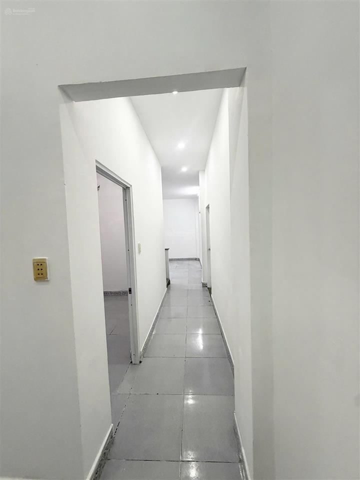 Hàng hiếm 4x15m (nở hậu 4,2m) 3pn 2wc. cách mt 50m. nguyễn minh châu, tân phú