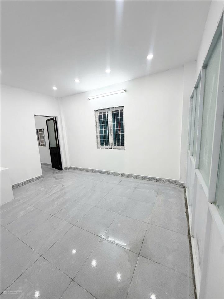 Hàng hiếm 4x15m (nở hậu 4,2m) 3pn 2wc. cách mt 50m. nguyễn minh châu, tân phú