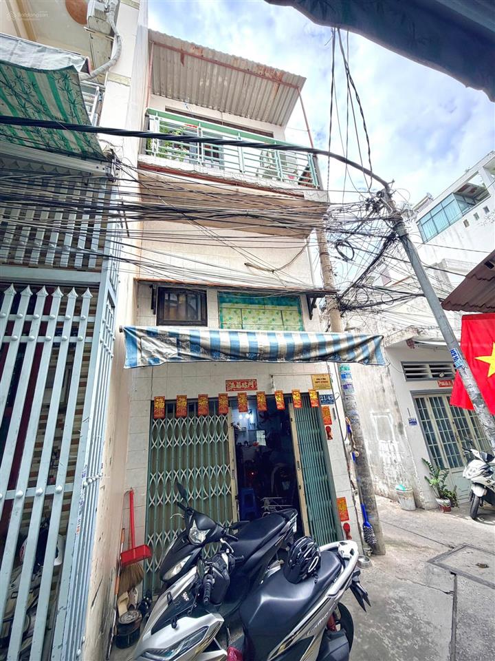 Nhà ngộp rẻ 3x6,2m 2 lầu (2pn 2wc) ban công  hẻm 3m. 1/ đường số 14  lê văn quới. bình tân