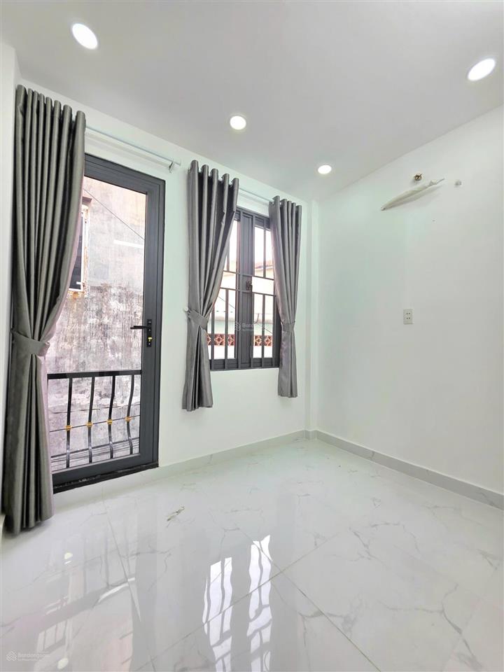 Bán nhà 2,9x7,3m 1 lầu đúc (2 pn 2 wc) hẻm thông. trương phước phan, bình tân