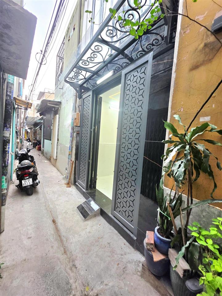 Bán nhà 2,9x7,3m 1 lầu đúc (2 pn 2 wc) hẻm thông. trương phước phan, bình tân