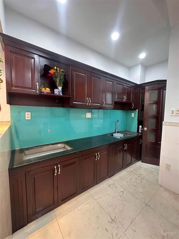 Bán nhà mới 4,1 x 8m 3 lầu (3pn 4wc) hẻm 4,5m. đường 18b  gò xoài. bình tân