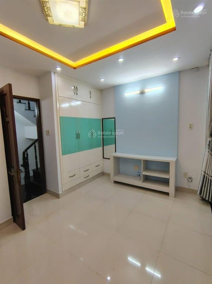 Bán nhà mới 4,1 x 8m 3 lầu (3pn 4wc) hẻm 4,5m. đường 18b  gò xoài. bình tân