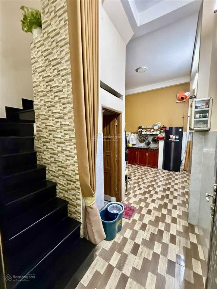 Bán nhà 3,2x12m 1 lầu đúc btct (2pn 2wc) hẻm 3 gác. 1/trần thủ độ. tân phú