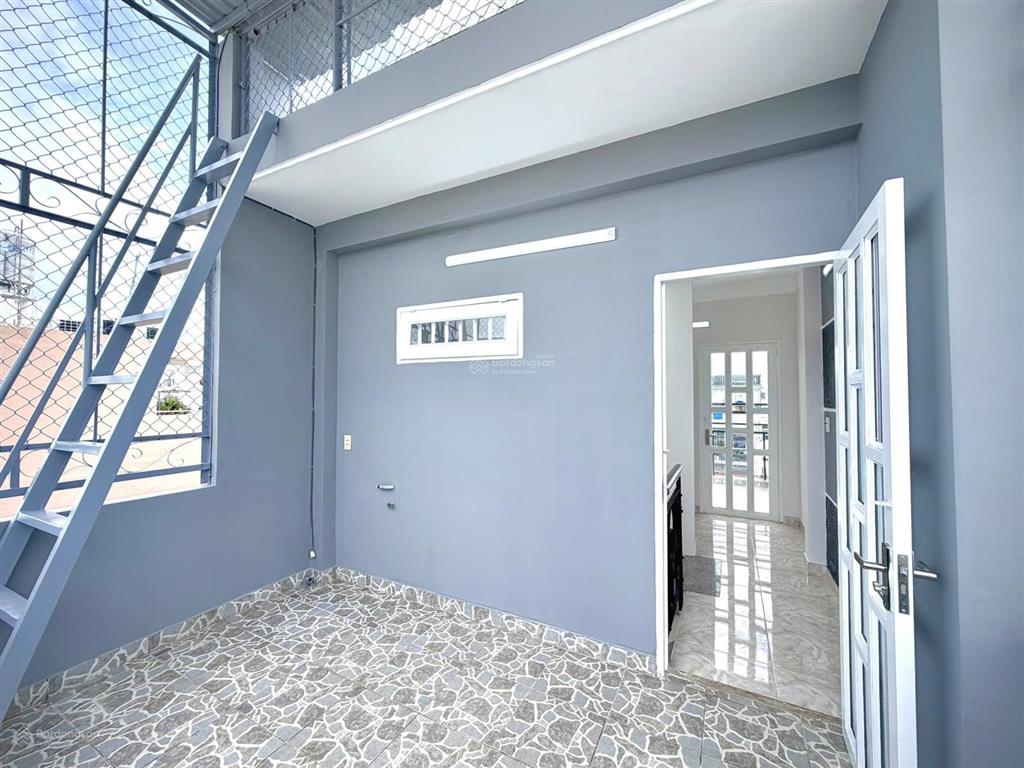 Bán nhà 4x10m 2lầu + st (4pn 3wc) hẻm 3gác. đường số 14  lê văn quới. bình tân