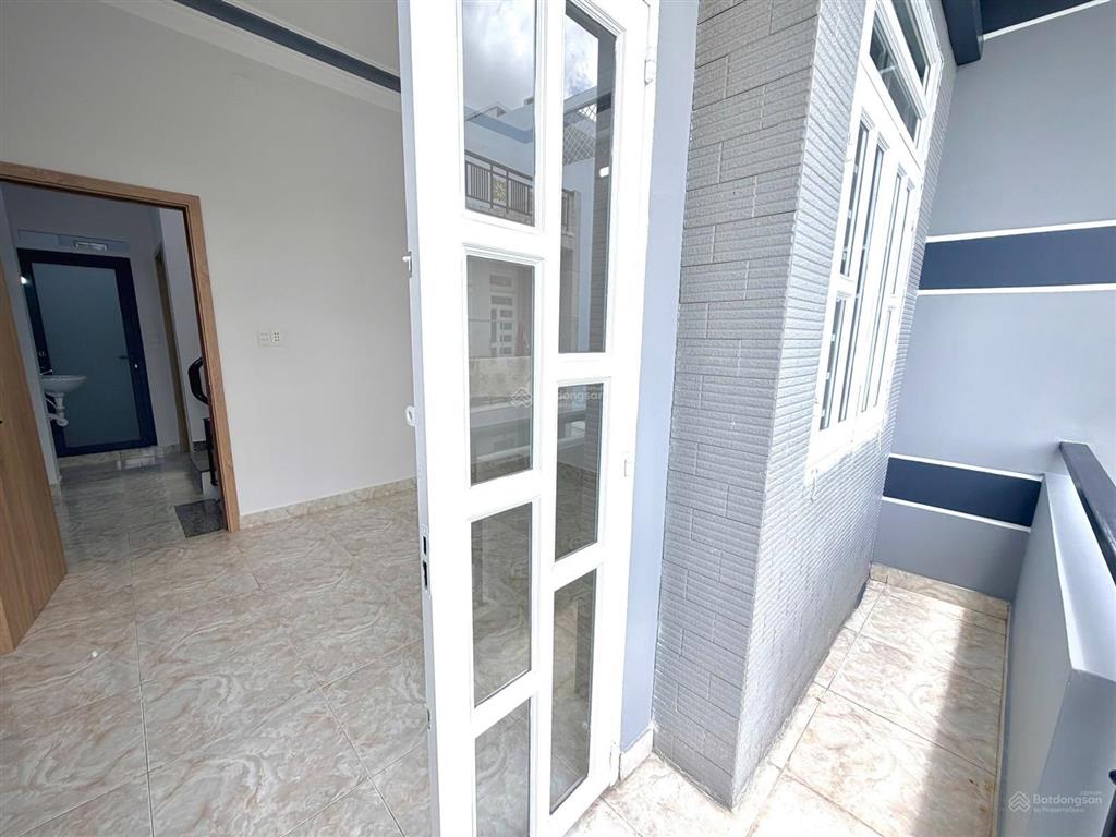Bán nhà 4x10m 2lầu + st (4pn 3wc) hẻm 3gác. đường số 14  lê văn quới. bình tân