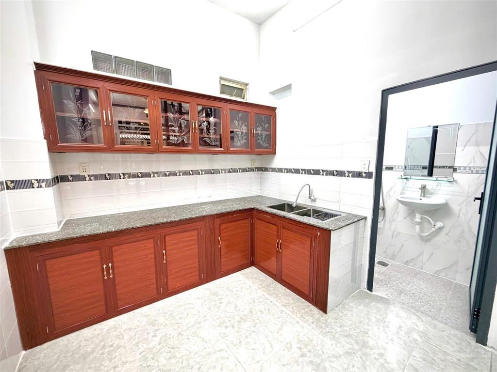 Bán nhà 4x10m 2lầu + st (4pn 3wc) hẻm 3gác. đường số 14  lê văn quới. bình tân