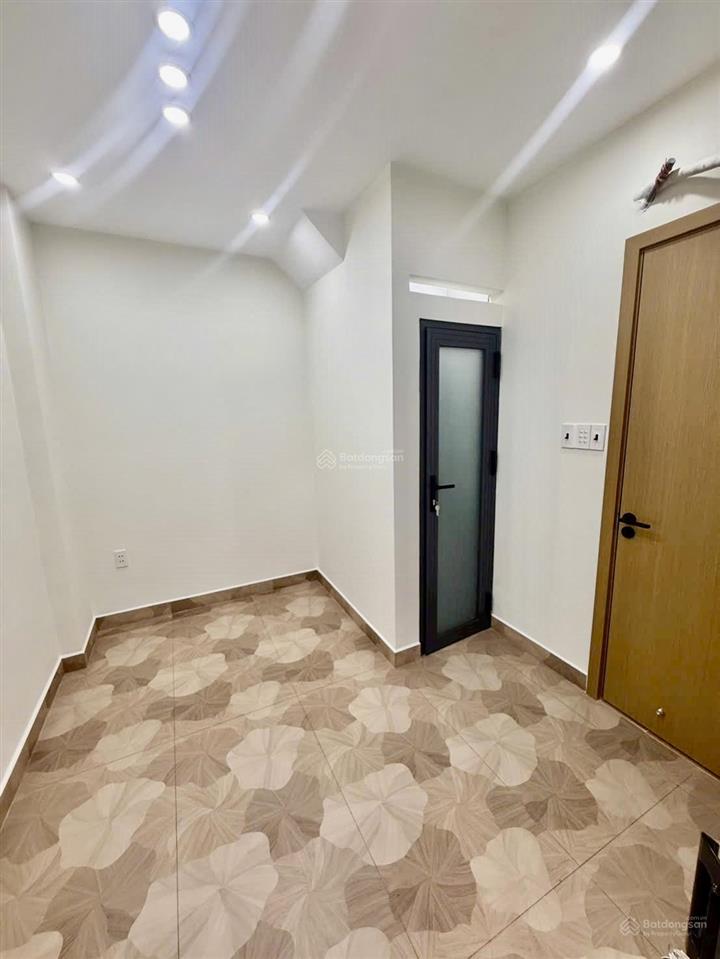 Bán nhà đẹp 3,5x8m 1 lửng + 1 lầu (2pn 3wc) hẻm gần mt. đường tân quý. tân phú