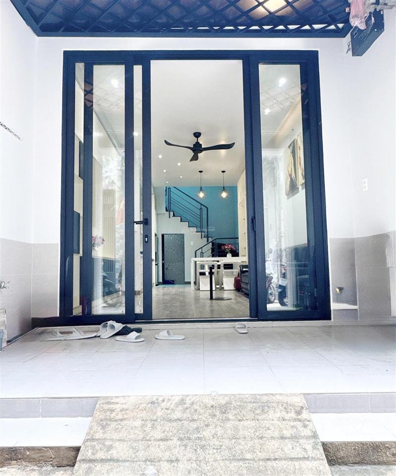 Bán nhà mới 3,8x10m 2lầu st (3pn 3wc) hẻm 4m. hương lộ 2 sát bốn xã. bình tân