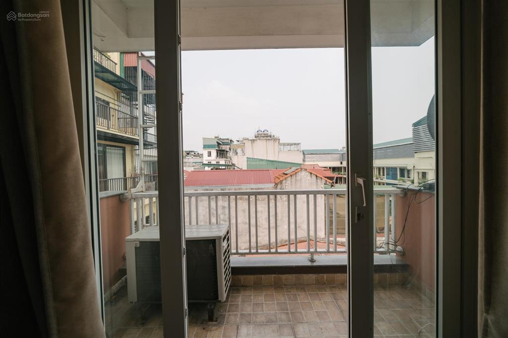 Căn hộ phố lý nam đế 70m2, 2pn, 1pk, 1vs, full đồ, thang máy, pccc, gần phố. giá 13tr/tháng