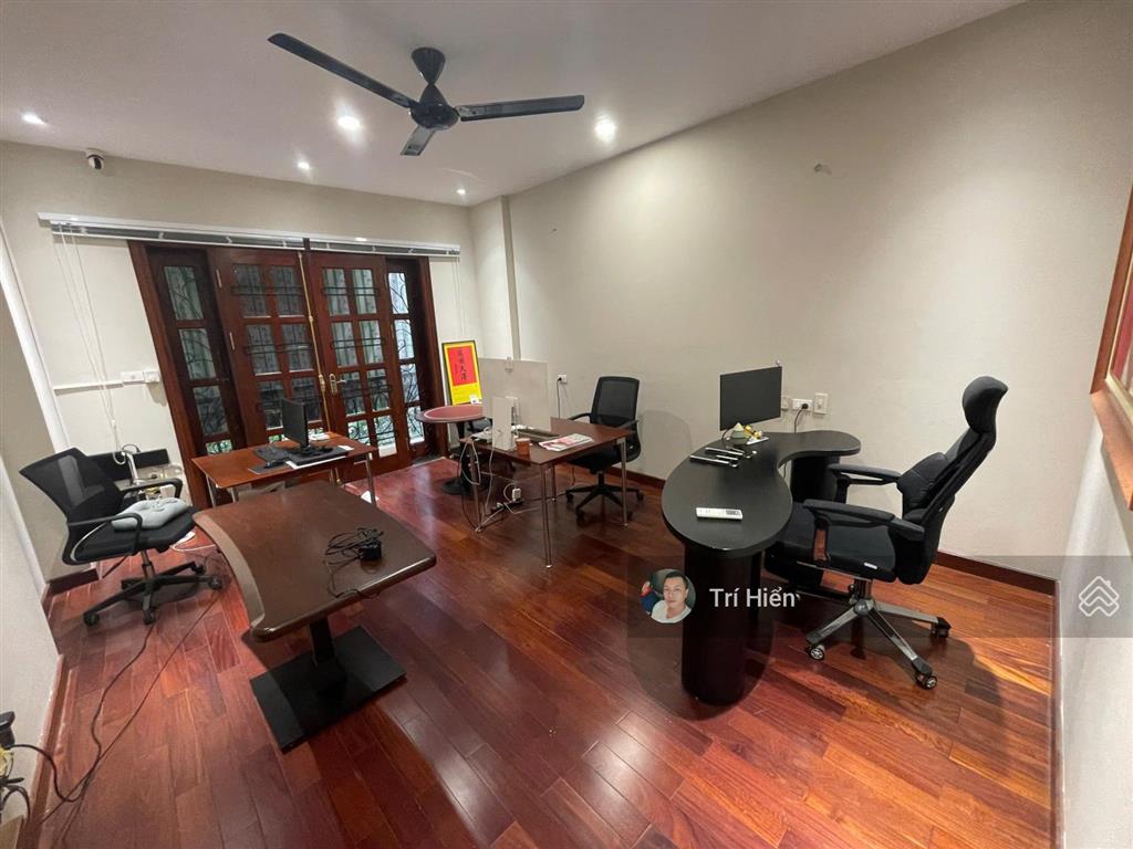 Cho thuê nhà phố trần quang diệu 50m2 x 6 tầng, mt 4,5m, thang máy, thông sàn.  0974 557 ***