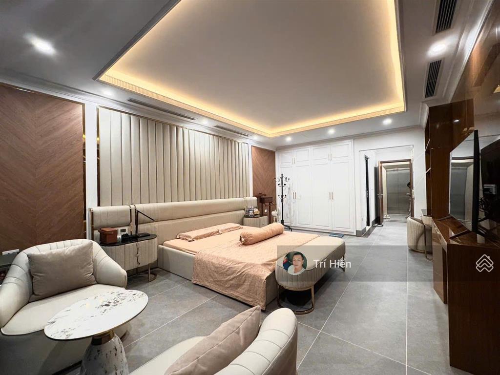 Cho thuê nhà riêng phố hồng hà 80m2 x 7 tầng, mt 5m, thang máy, thông sàn, nguyên căn. giá 42tr