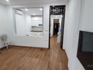 Căn hộ phố trần quốc toản 45m2, full đồ, thang máy, nội thất đẹp, 1pn, 1pk. giá 9tr/tháng